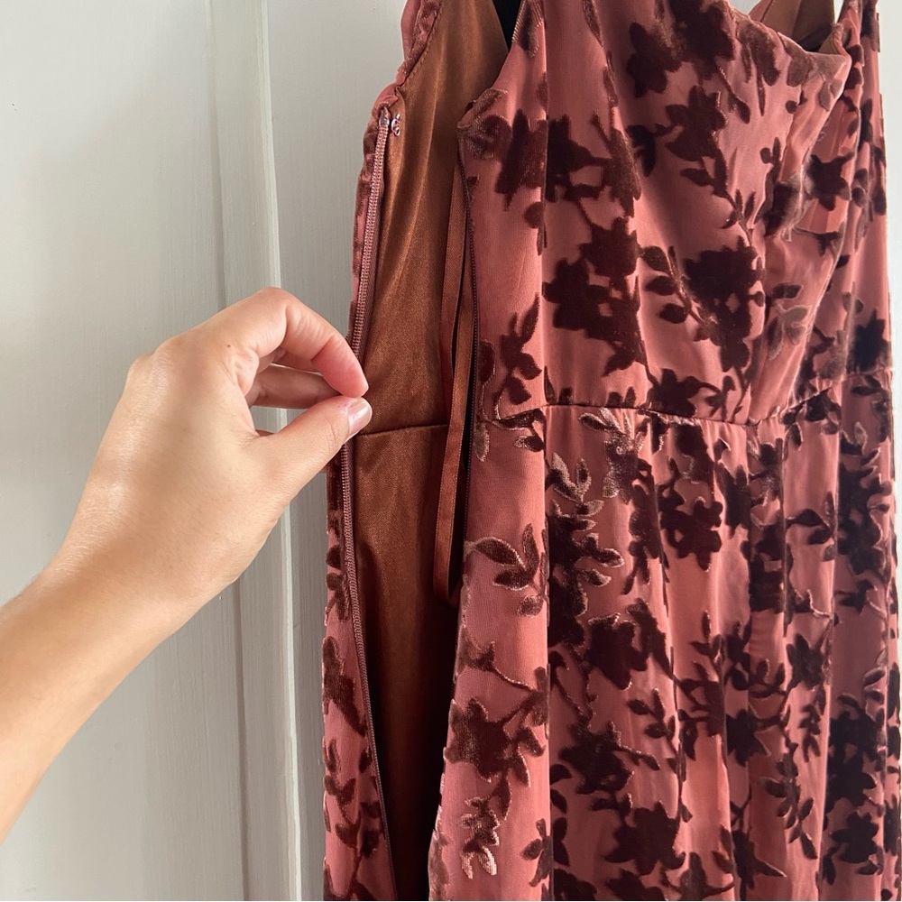 Skye Floral Burnout Velvet Dress Terracotta - Picture 8 of 16